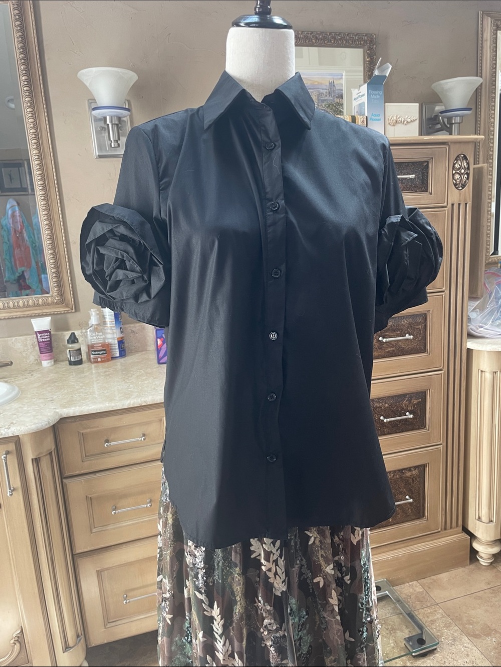 Classic Black Short-Sleeve Button-Up Blouse